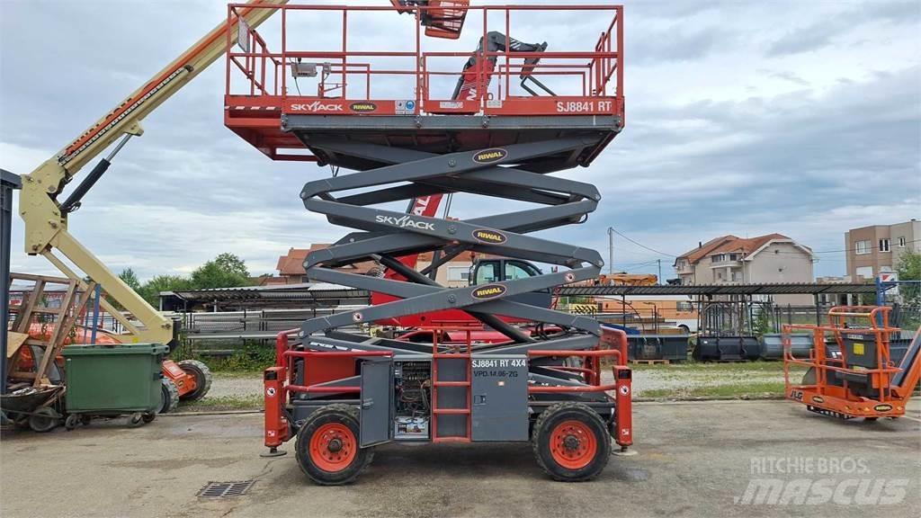 SkyJack 8841RT Žirkliniai keltuvai