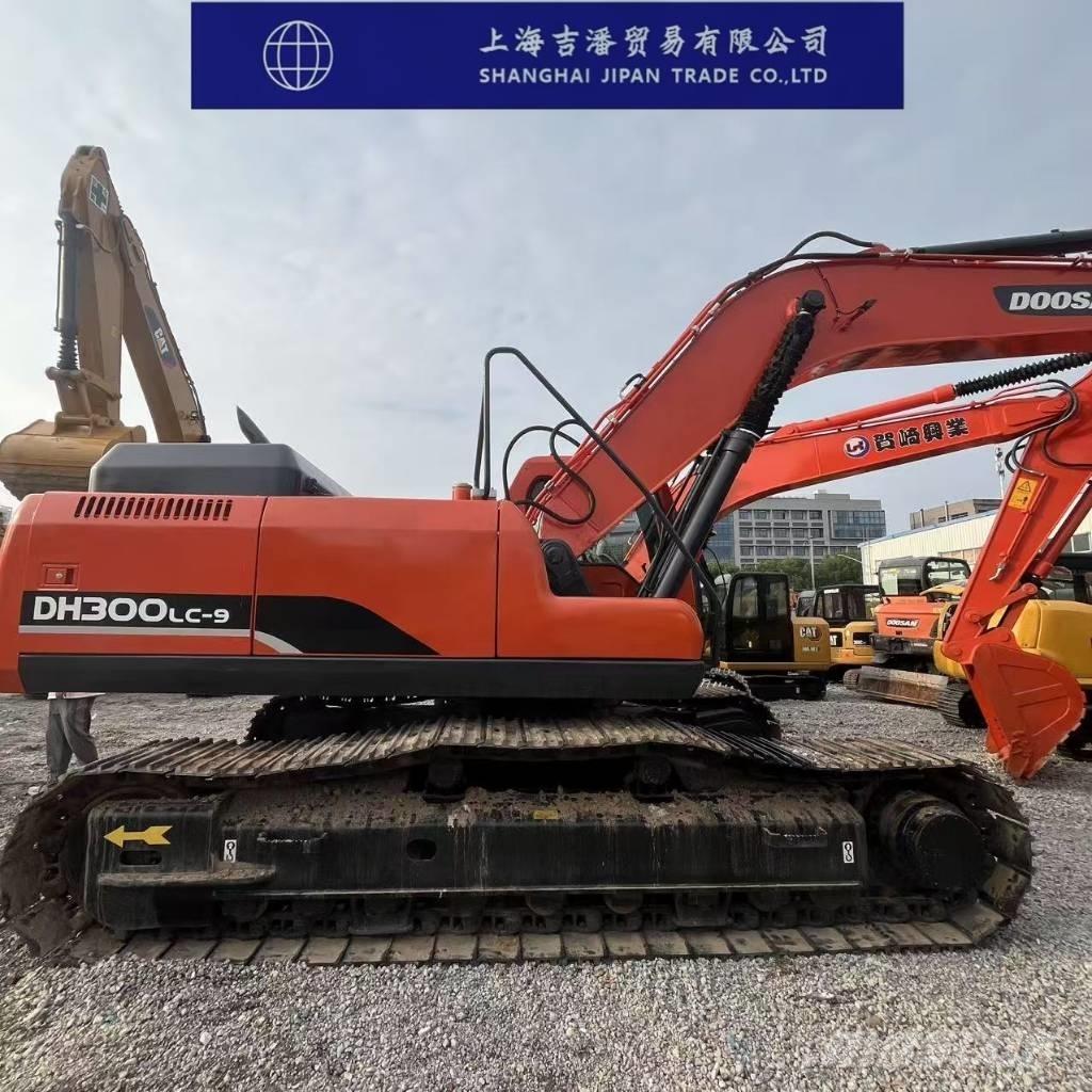 Doosan DH 300 Vikšriniai ekskavatoriai