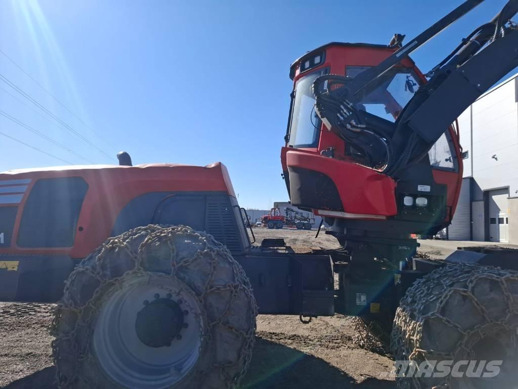 Komatsu 911 Miško technika (Harvesteriai)