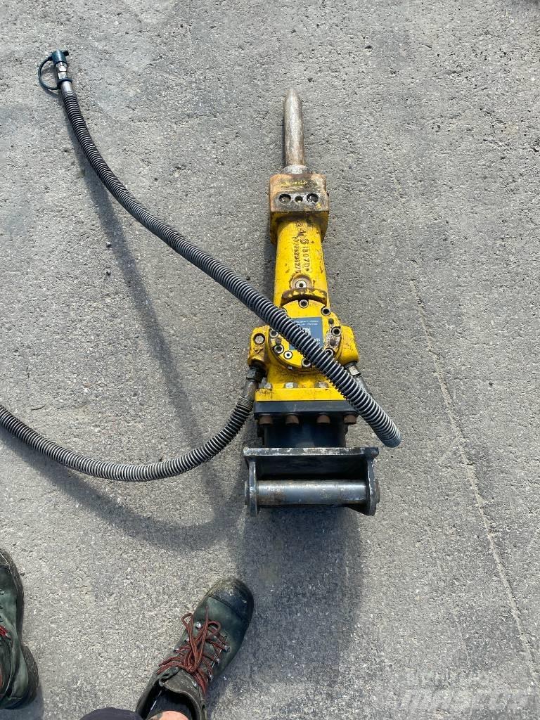 Epiroc SB102 Hidrauliniai kūjai / Trupintuvai