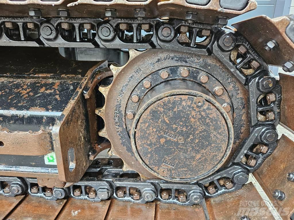 CAT 308 CR Vidutinės galios ekskavatoriai 7-12 t