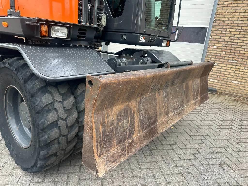 Doosan DX140W-5 Ratiniai ekskavatoriai