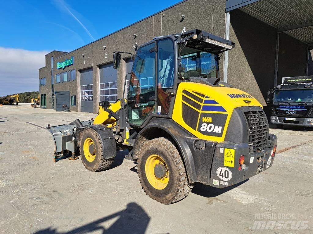 Komatsu WA 80 M Naudoti ratiniai krautuvai