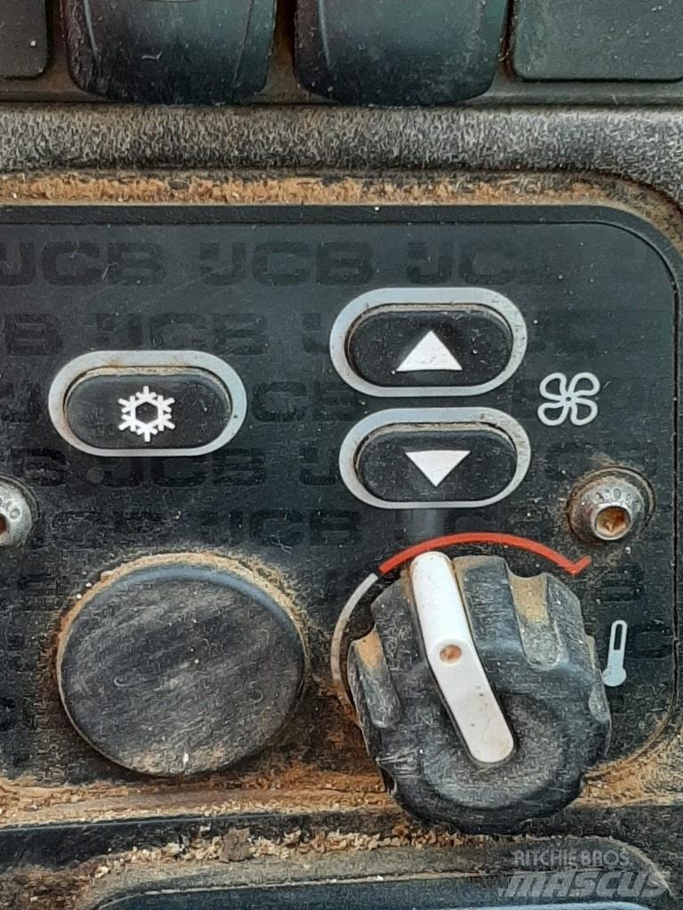 JCB 540-140 Teleskopiniai krautuvai