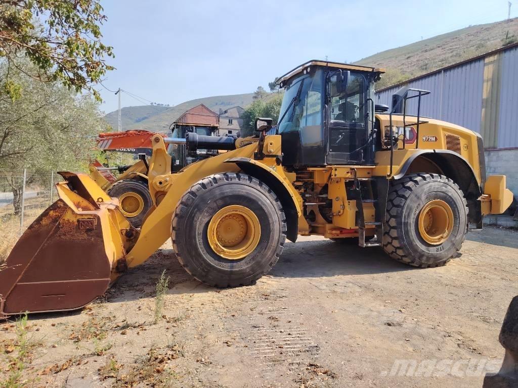 CAT 972 M Naudoti ratiniai krautuvai