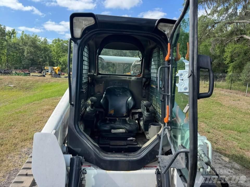 Bobcat T 750 Krautuvai su šoniniu pasukimu