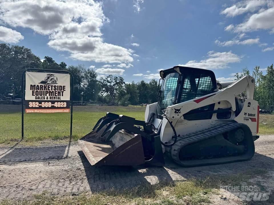 Bobcat T 750 Krautuvai su šoniniu pasukimu