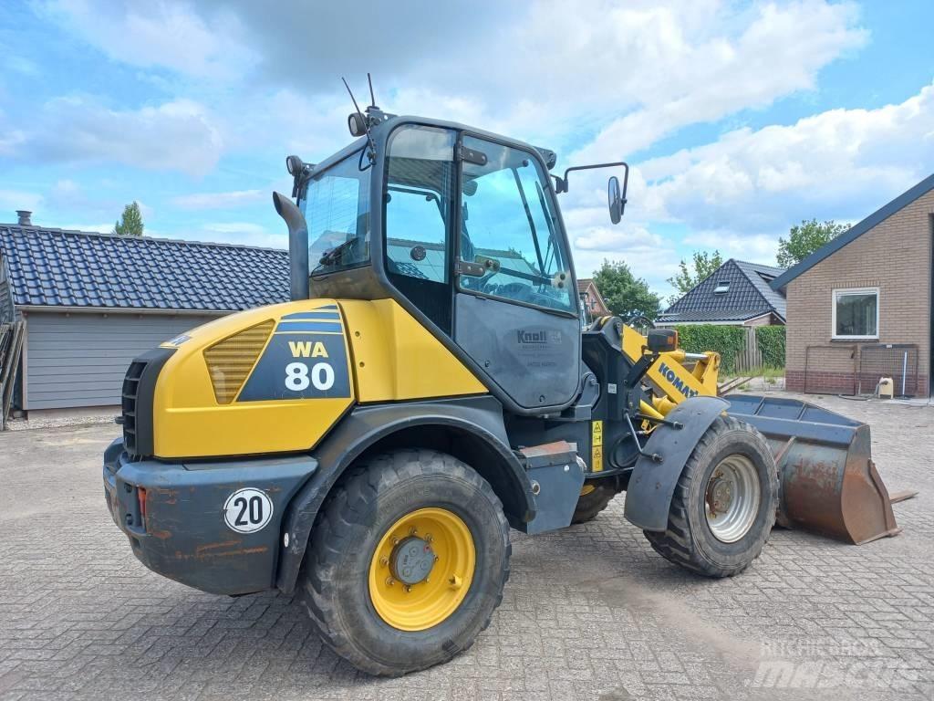 Komatsu WA 80-6 Naudoti ratiniai krautuvai