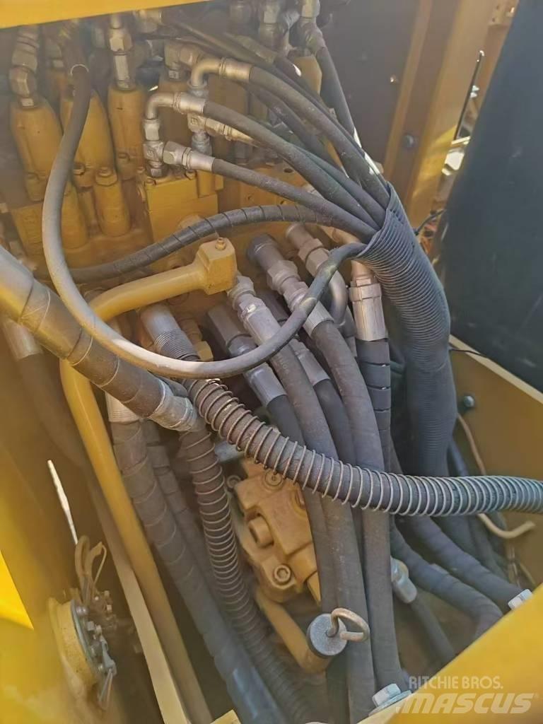 CAT 312 GC Vikšriniai ekskavatoriai