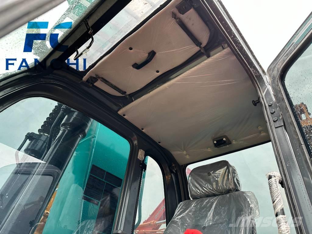 Kobelco SK 200 Vikšriniai ekskavatoriai