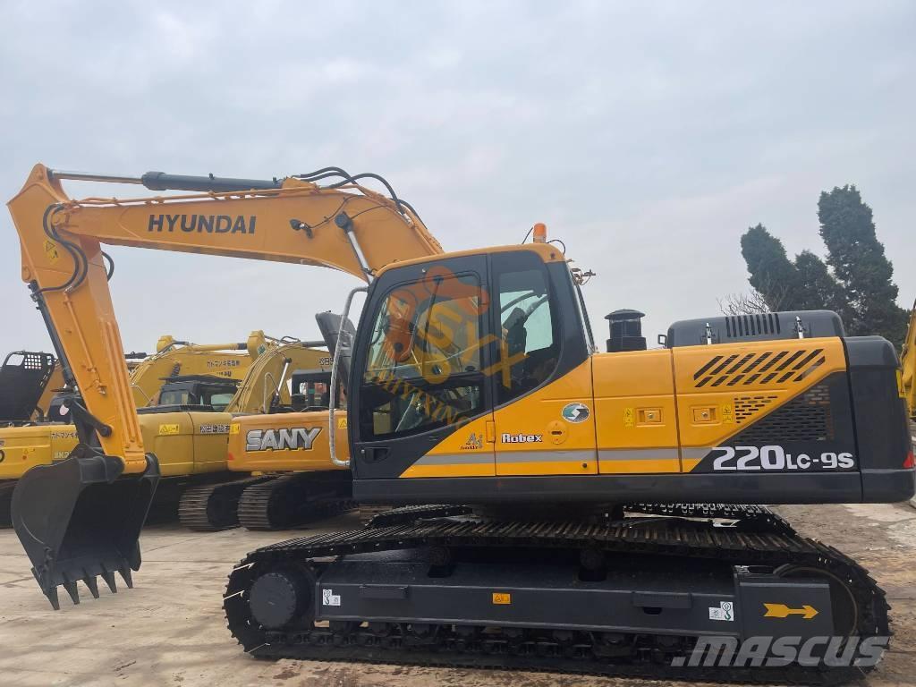 Hyundai R220-9s LC Vikšriniai ekskavatoriai