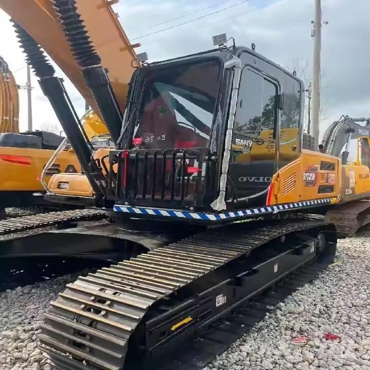 Sany SY 235 H Vikšriniai ekskavatoriai