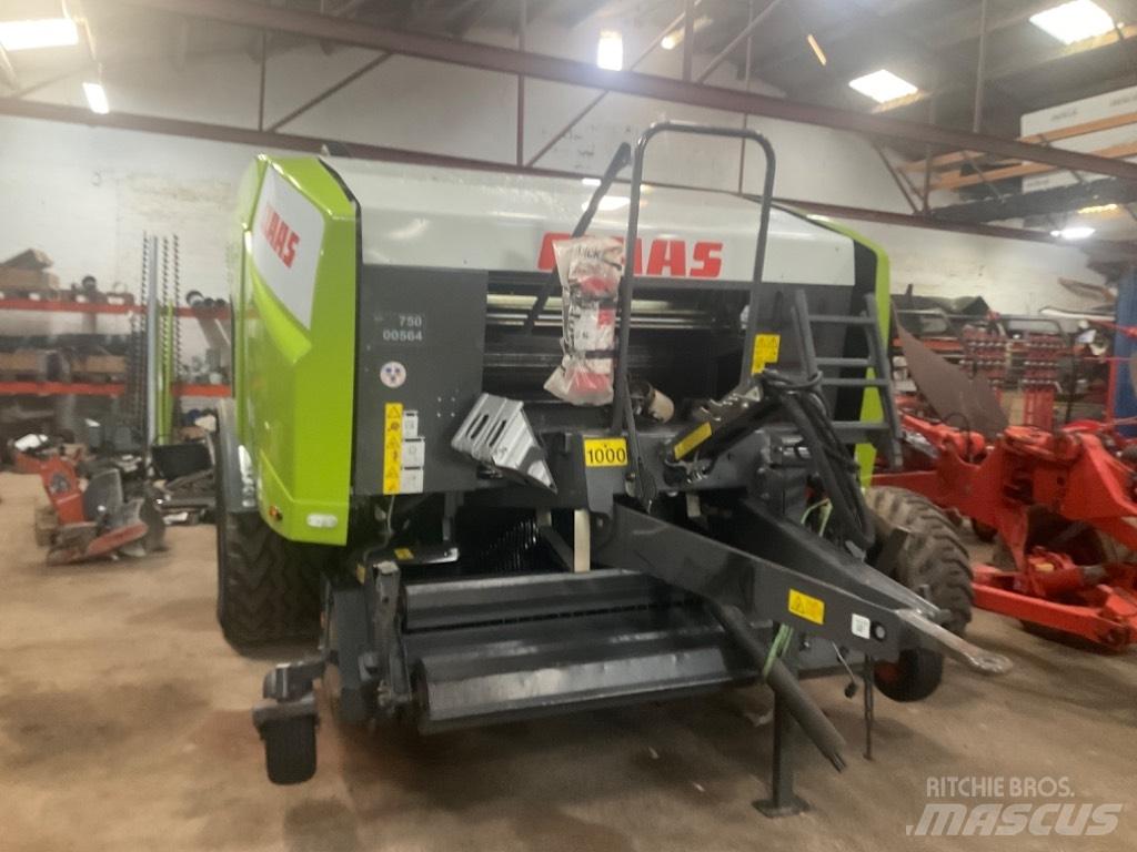 CLAAS Uniwrap 455 Ritinių presai
