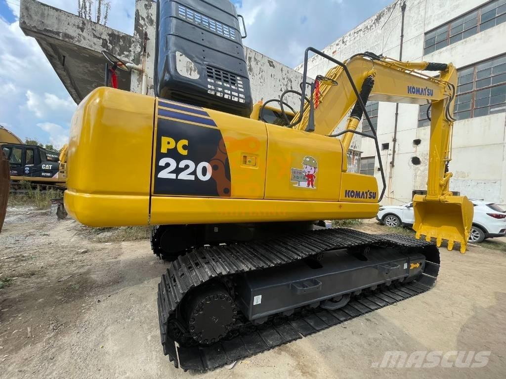 Komatsu PC 220-8 Vikšriniai ekskavatoriai