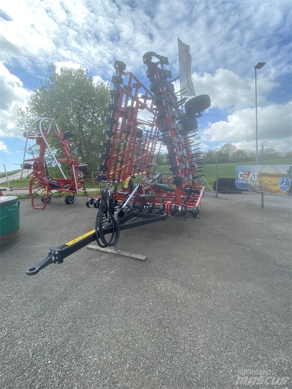 Kverneland Tiger 800 Varomosios akėčios ir žemės frezos