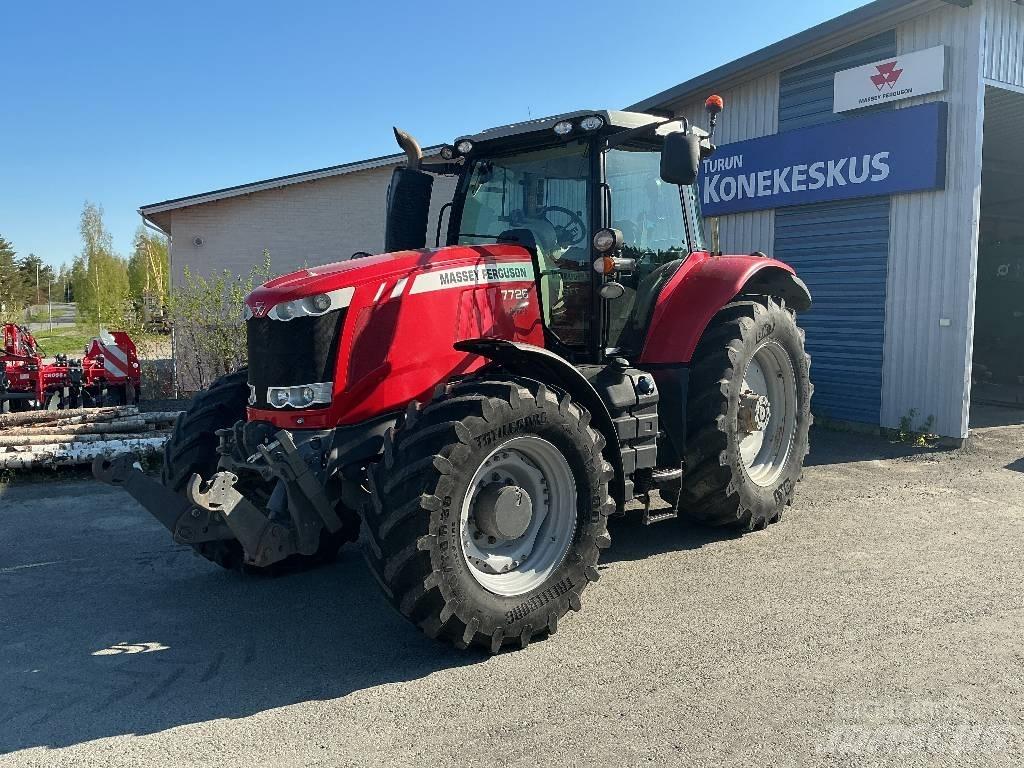 Massey Ferguson 7726 Traktoriai