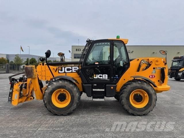 JCB 540-170 Teleskopiniai krautuvai