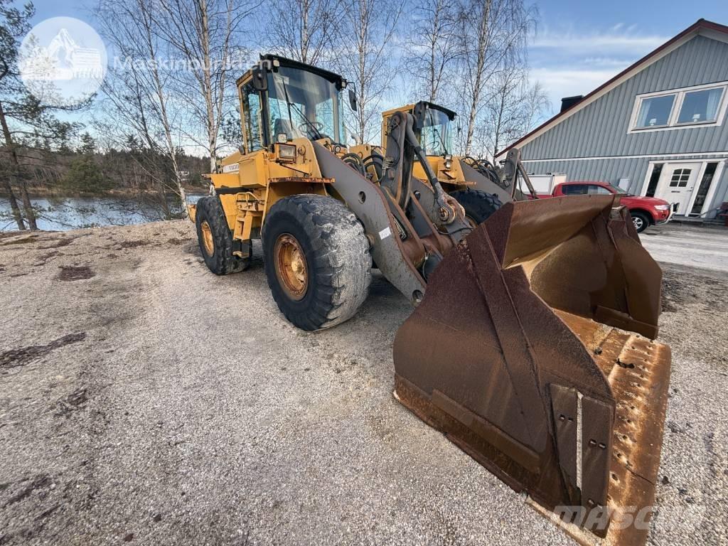Volvo L 120 C Naudoti ratiniai krautuvai