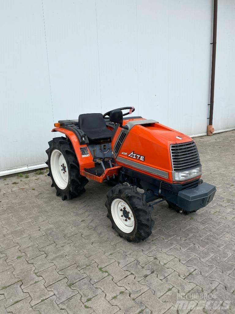 Kubota Aste A17 Naudoti kompaktiški traktoriai