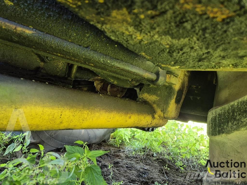 Kirovets K 700 A Traktoriai