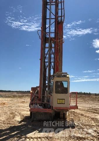  D245S Žemės paviršiaus gręžimo technika