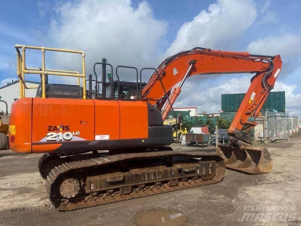Hitachi ZX210LC Vikšriniai ekskavatoriai