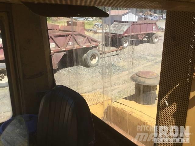 CAT 980 B Naudoti ratiniai krautuvai