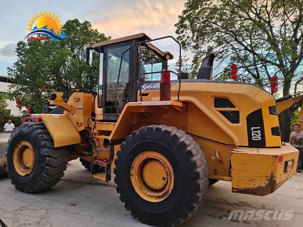 Volvo L 120 Naudoti ratiniai krautuvai