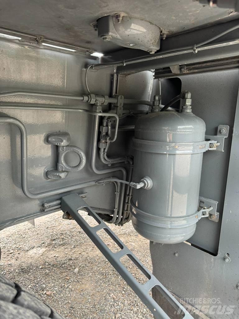 Liebherr MK 88 Plus Visureigiai kranai
