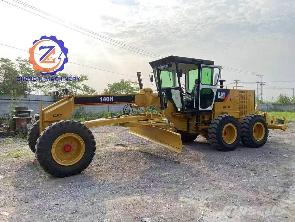 CAT 140 H Greideriai