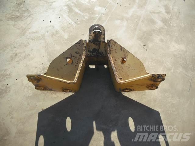 Komatsu D65EX PX Vikšriniai buldozeriai