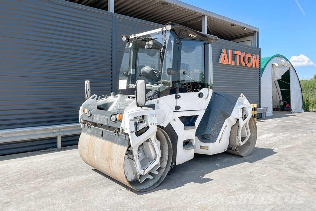 Bomag BW 151 AD-5 Porinių būgnų volai