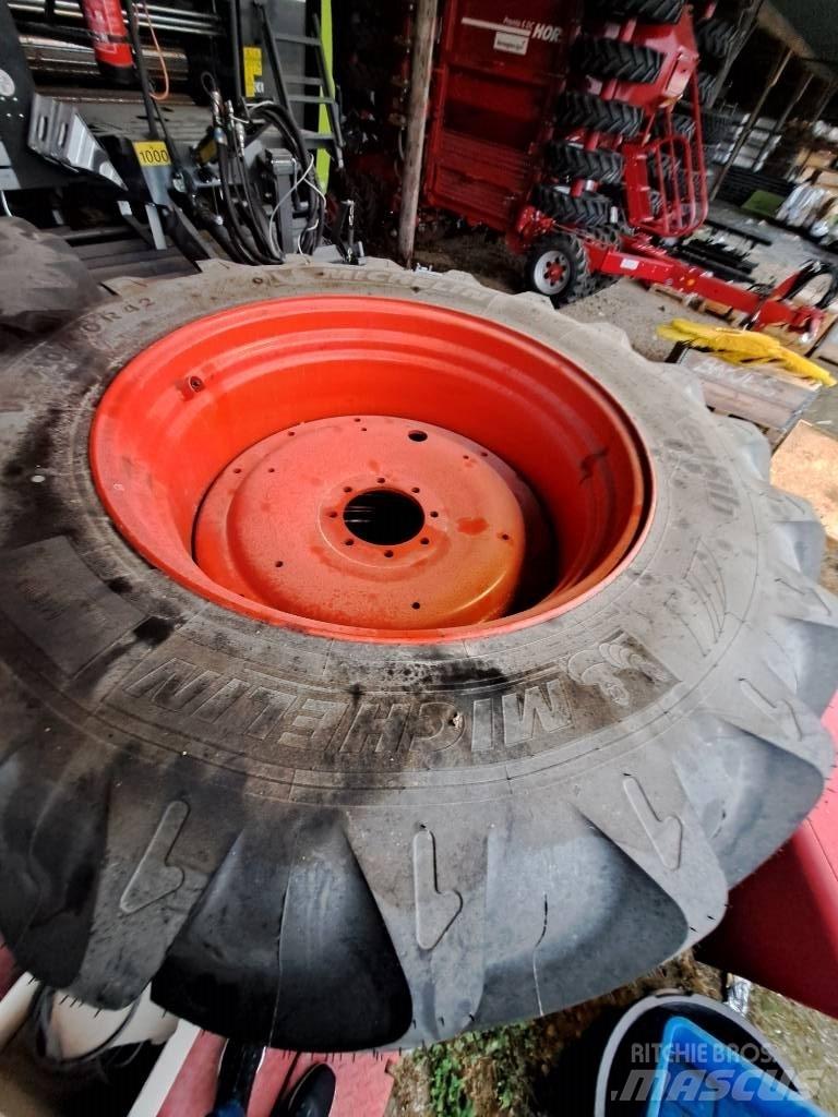 Michelin xobib Padangos, ratai ir ratlankiai
