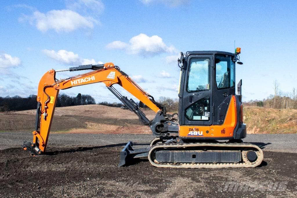 Hitachi ZX48U Mini ekskavatoriai < 7 t
