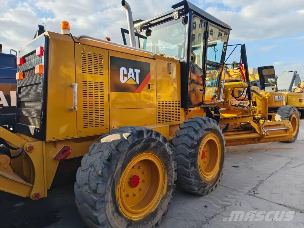 CAT 120 H Greideriai