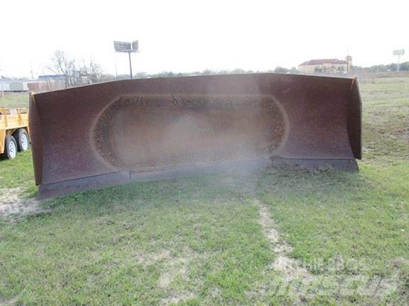 CAT 988 Blade Peiliai