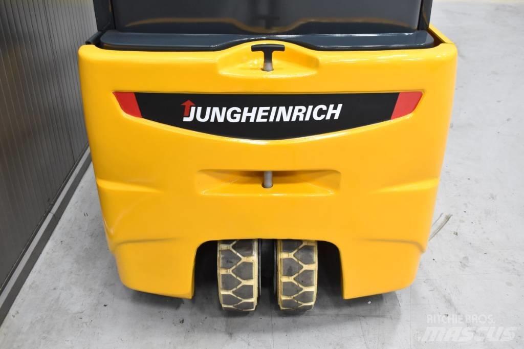 Jungheinrich EFG 216 Elektriniai šakiniai krautuvai