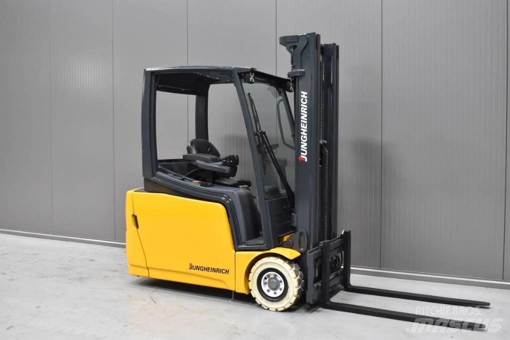 Jungheinrich EFG 216 Elektriniai šakiniai krautuvai