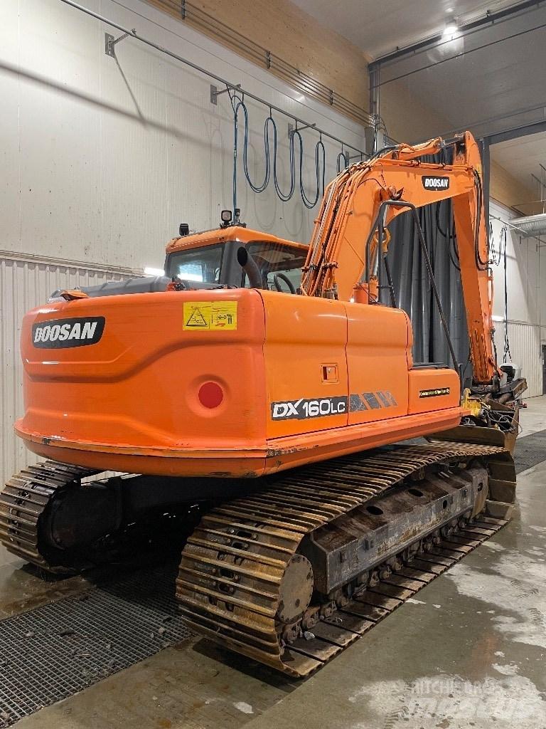 Doosan DX 160 Vikšriniai ekskavatoriai