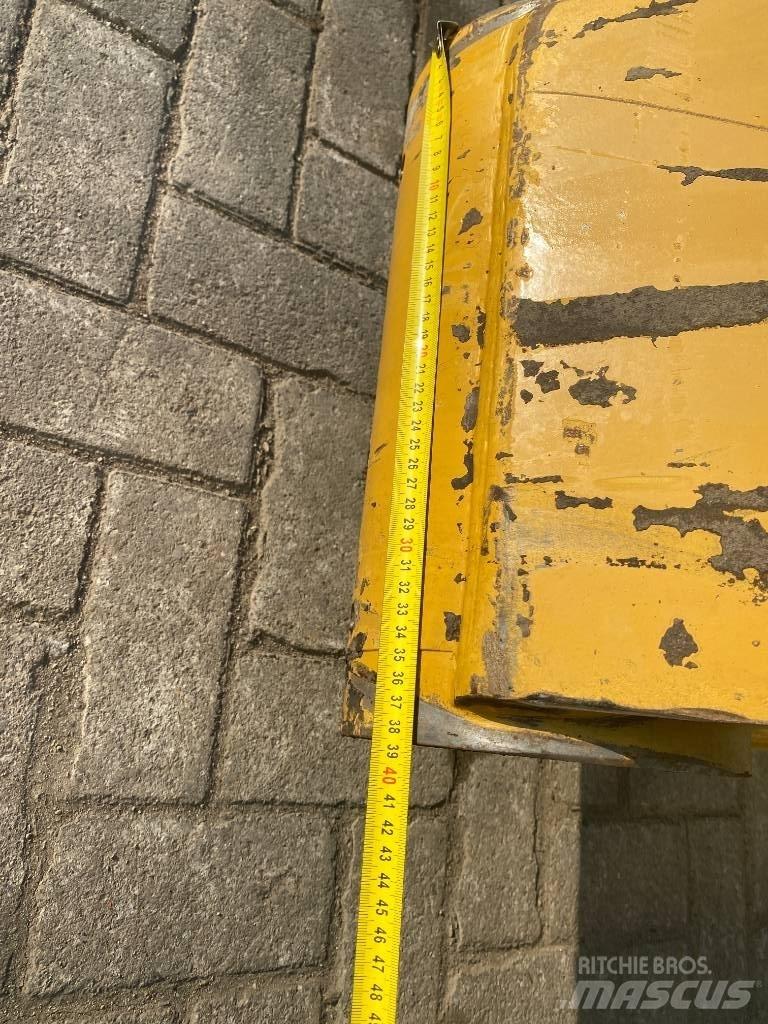 CAT Overslag arm Tranšėjų kasimo technika
