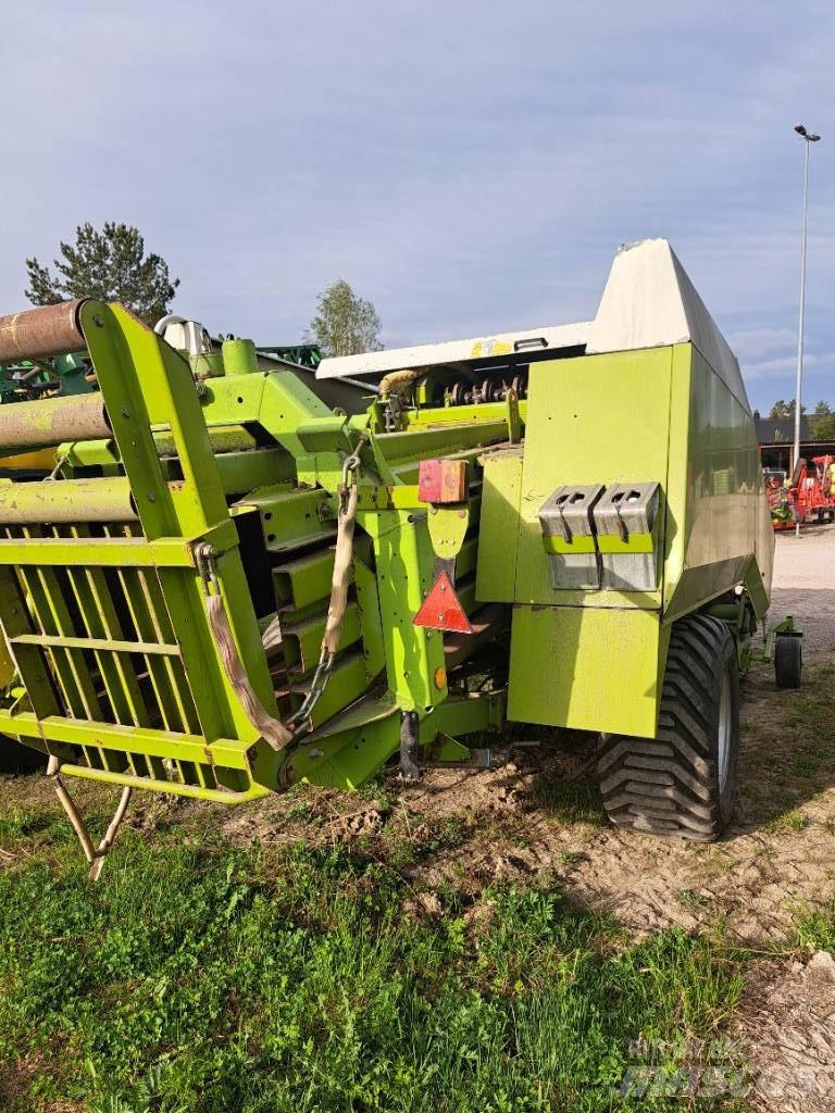 CLAAS 2100RC Stačiakampių ryšulių presai