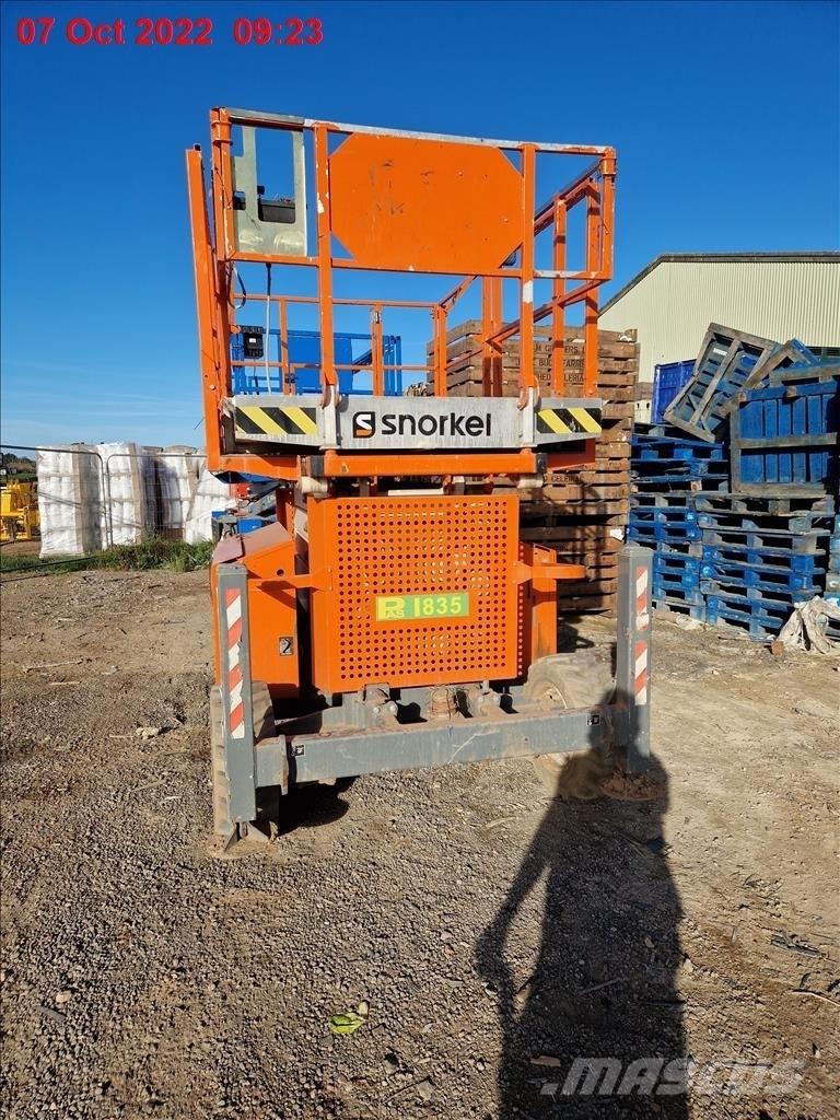 Snorkel S 3370 RT Žirkliniai keltuvai