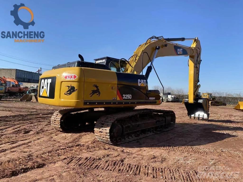 CAT 325 D Vikšriniai ekskavatoriai