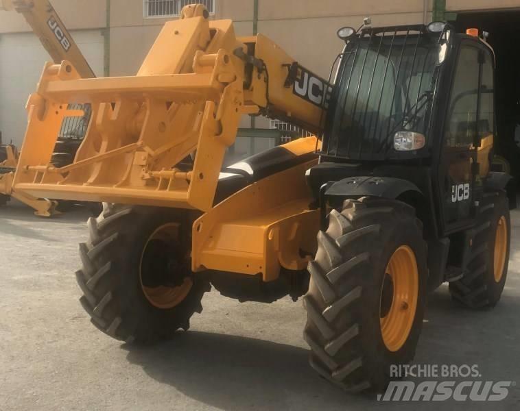 JCB 531-70 Teleskopiniai krautuvai žemės ūkiui