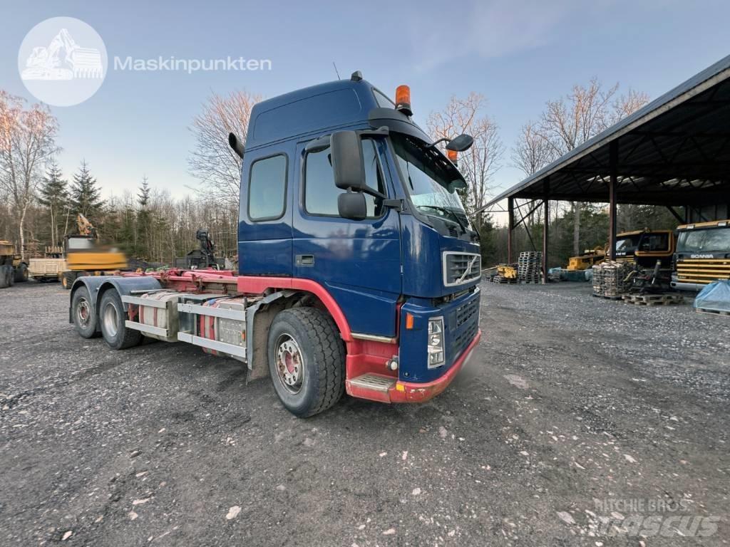 Volvo FM 440 Sunkvežimiai su keliamuoju kabliu