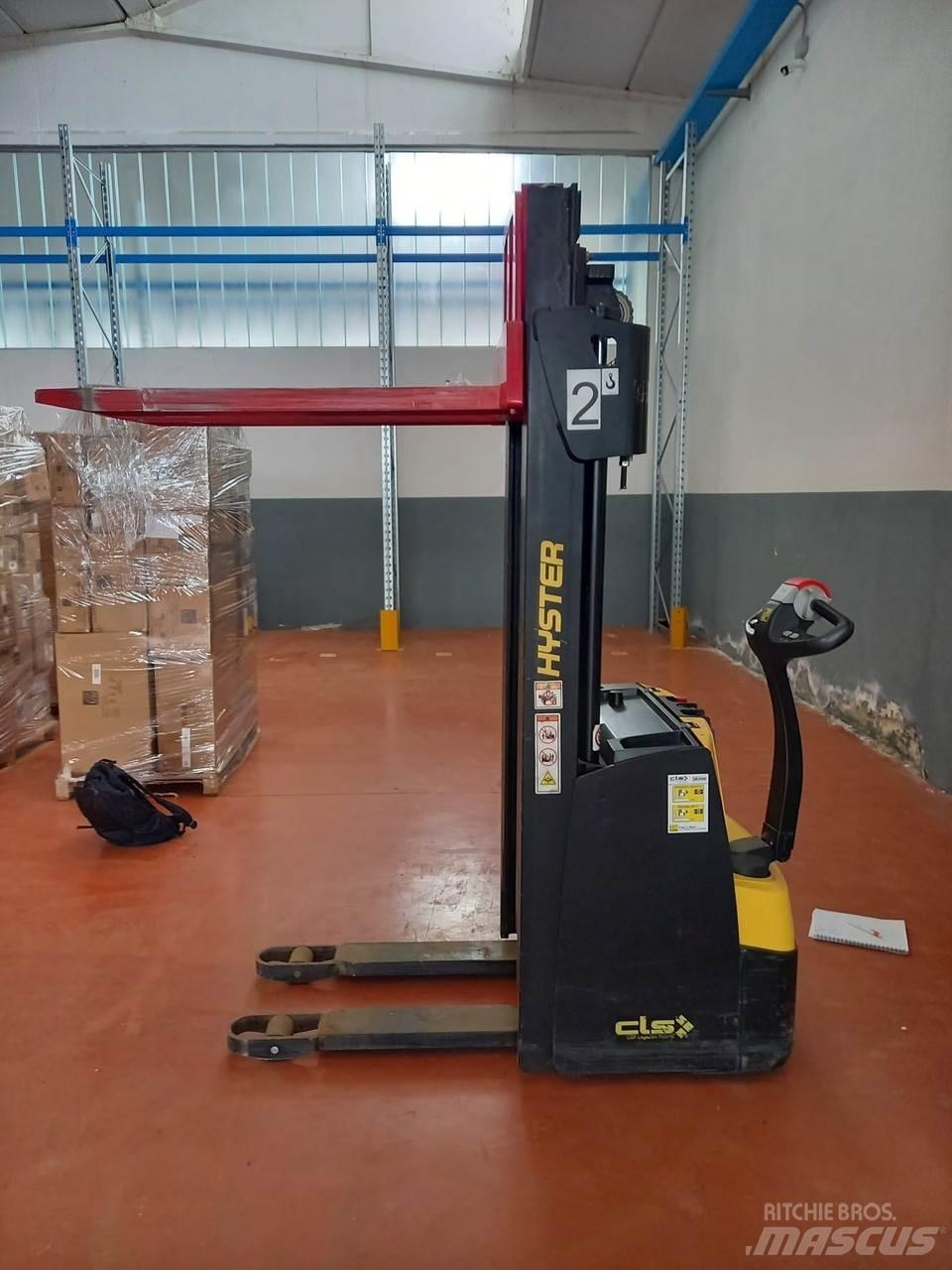 Hyster S1.2 Rankiniai vėžimėliai