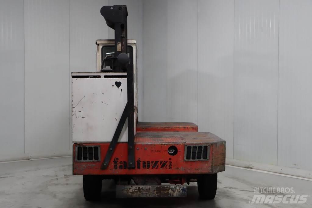 Fantuzzi SF45 Krautuvai su pakrovimu iš šonų