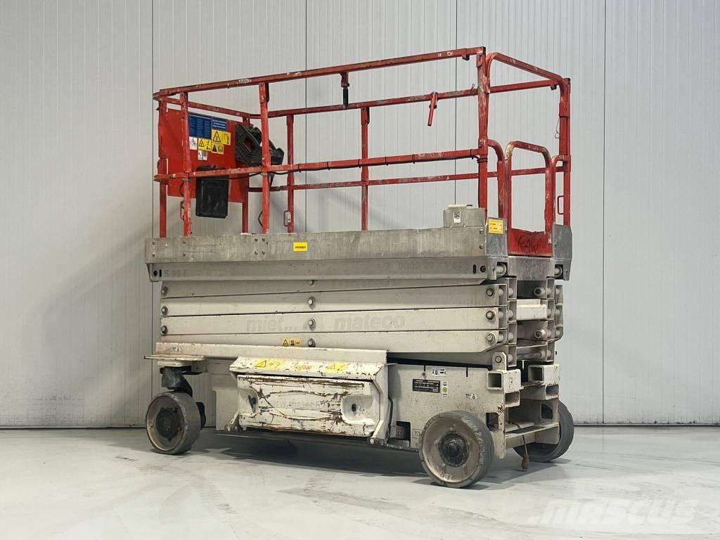 JLG 2646 ES Žirkliniai keltuvai