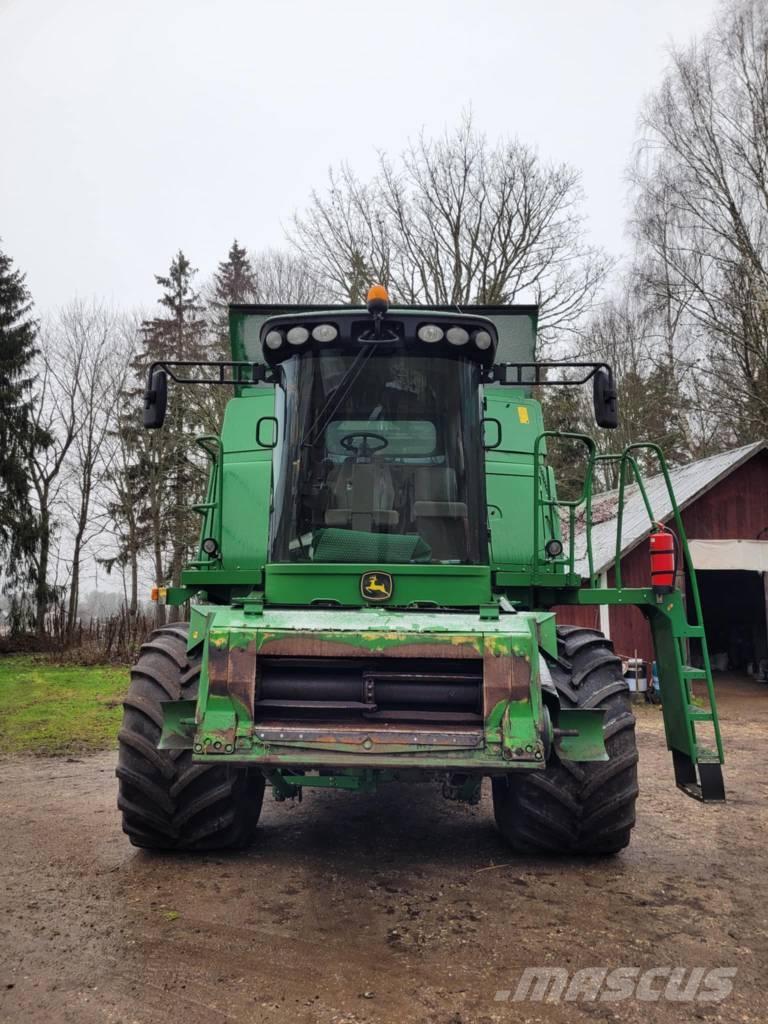 John Deere T 560 Derliaus nuėmimo kombainai