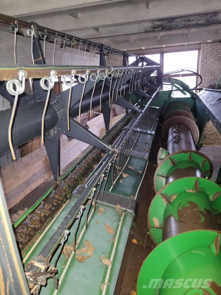 John Deere T 560 Derliaus nuėmimo kombainai